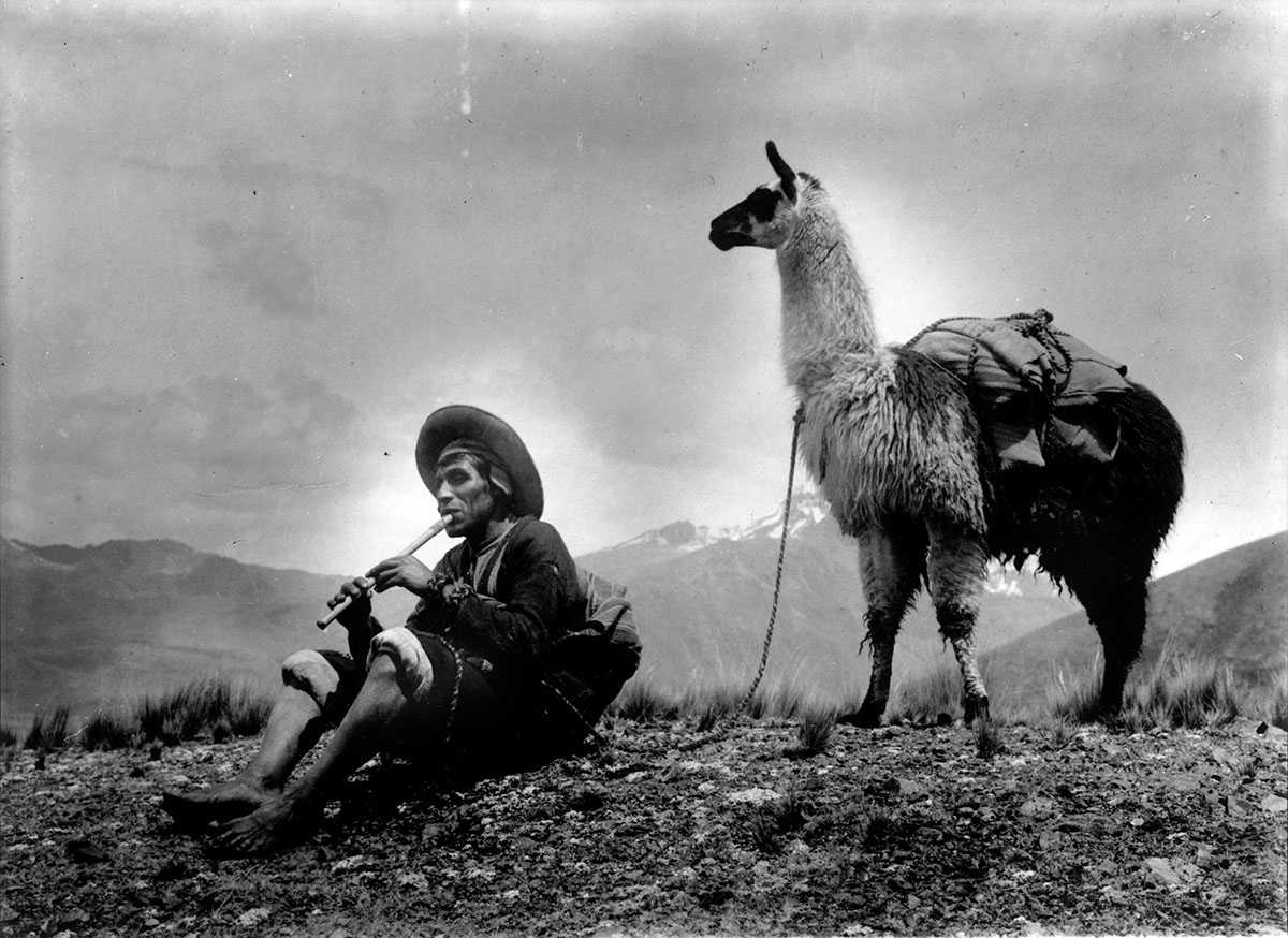 Tristeza andina, Puno, Peru, 1934 @ Acervo Instituto Moreira Salles<p>© Martín Chambi</p>