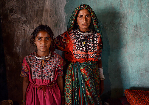 Safina and her aunty<p>© Robi Chakraborty</p>