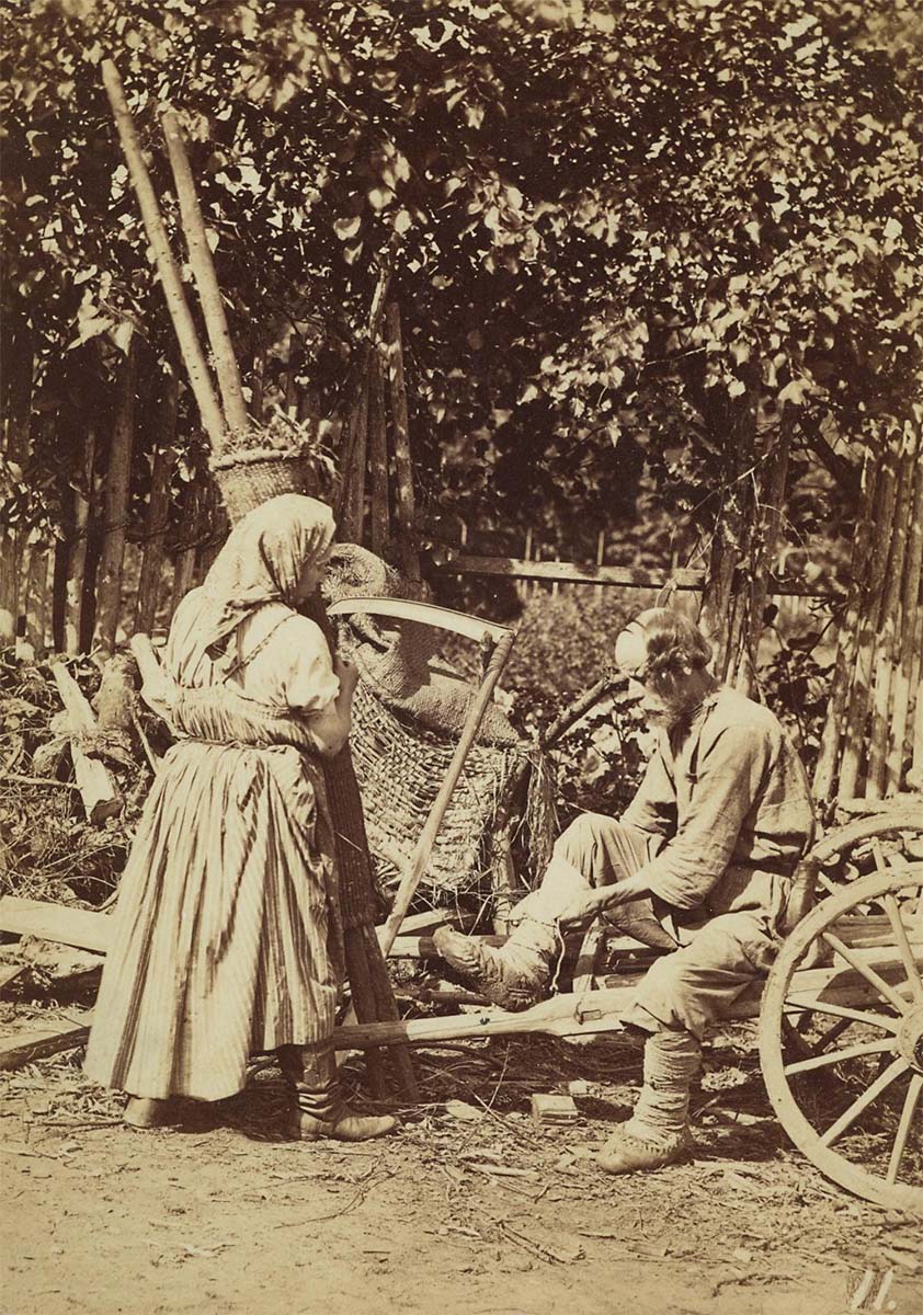 Peasant Man and Woman, about 1871 - Gift from Robert Hershkowitz, London, National Galleries of Scotland<p>© William Carrick</p>