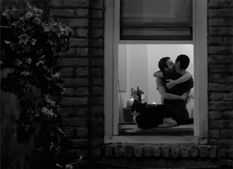 The Kiss  Lower East Side, Sunday, 11:37pm<p>© Yasmine Chatila</p>