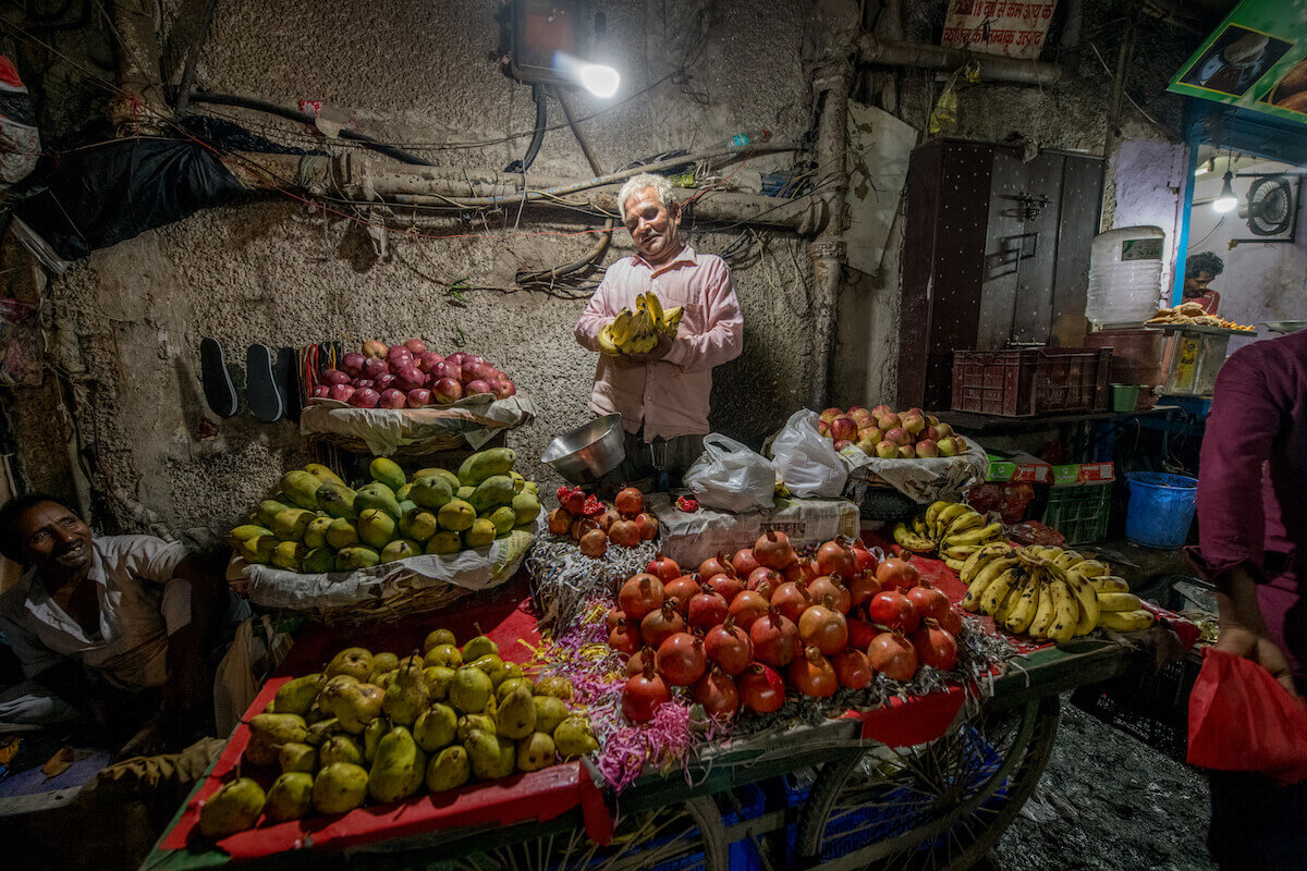 Old Delhi Fruit Stand<p>© Julie-Anne Davies</p>