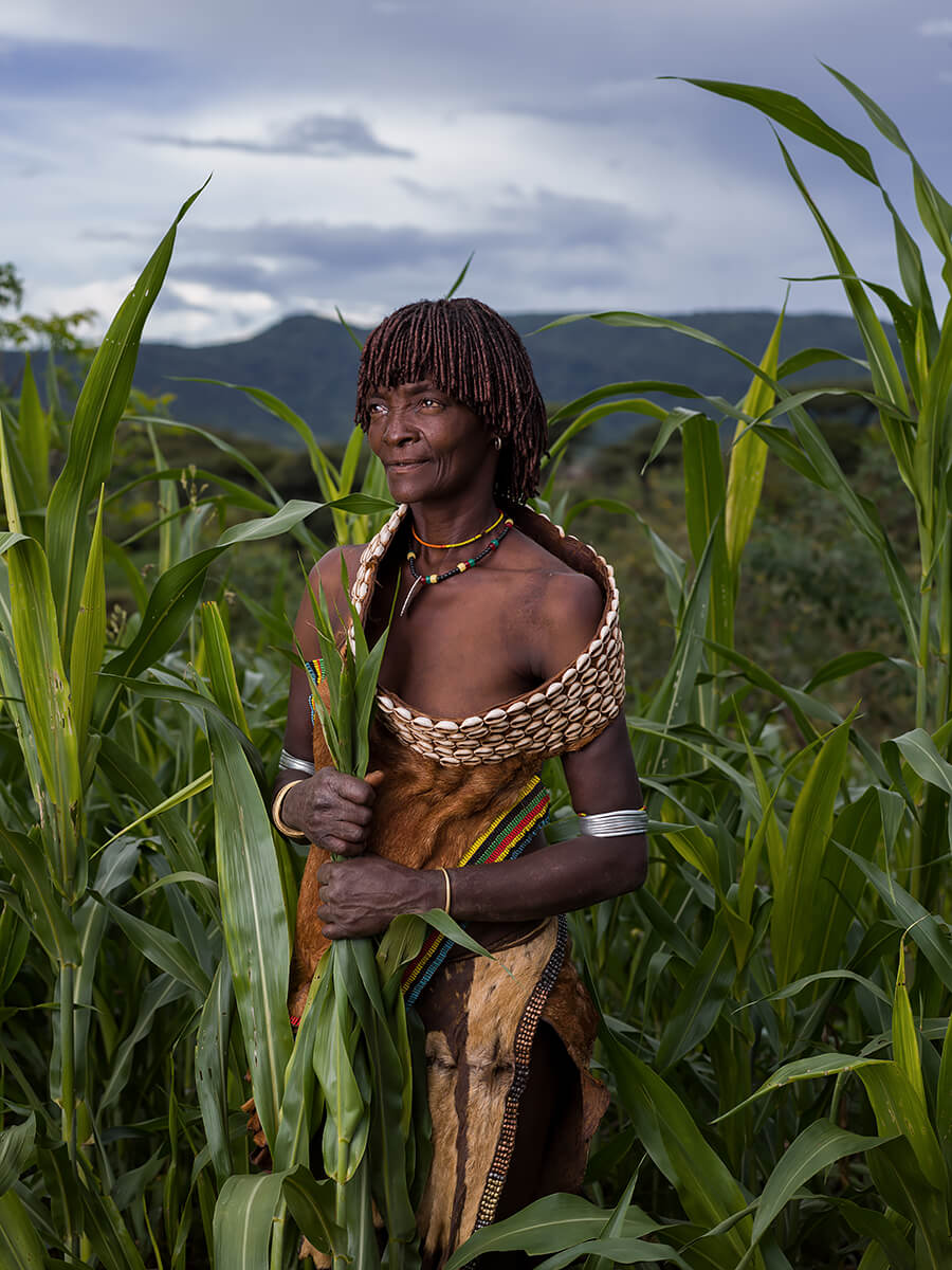One with the earth - Bena people Ethiopia<p>© Mauro De Bettio</p>