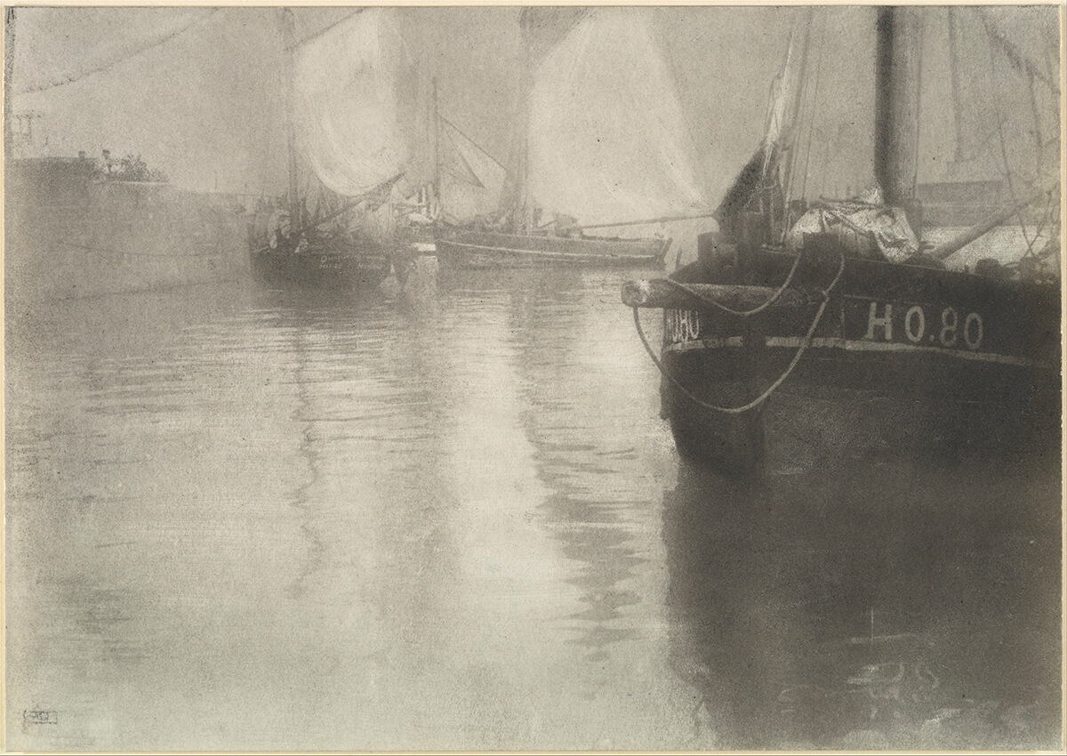 Honfleur, between 1907 and 1908 - Alfred Stieglitz Collection, 1933, Metropolitan Museum of Art<p>© Robert Demachy</p>
