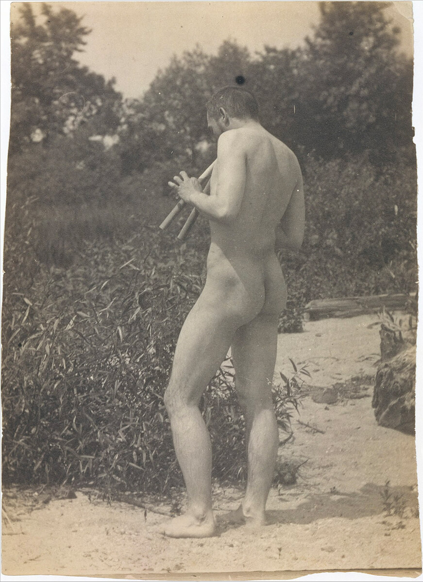 ”Thomas Eakins, Nude, Playing Pipes”, circa 1883 - Metropolitan Museum of Art<p>© Thomas Eakins</p>