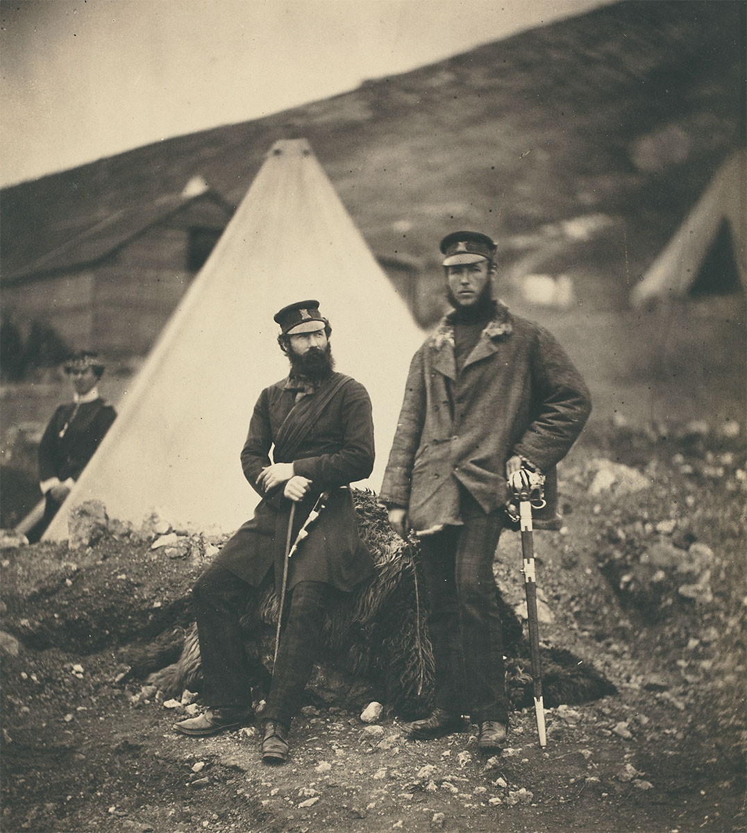 Captain Graham and Captain MacLeod, 42nd Regiment, 1855 - Robert B. Menschel Fund, National Gallery of Art<p>© Roger Fenton</p>