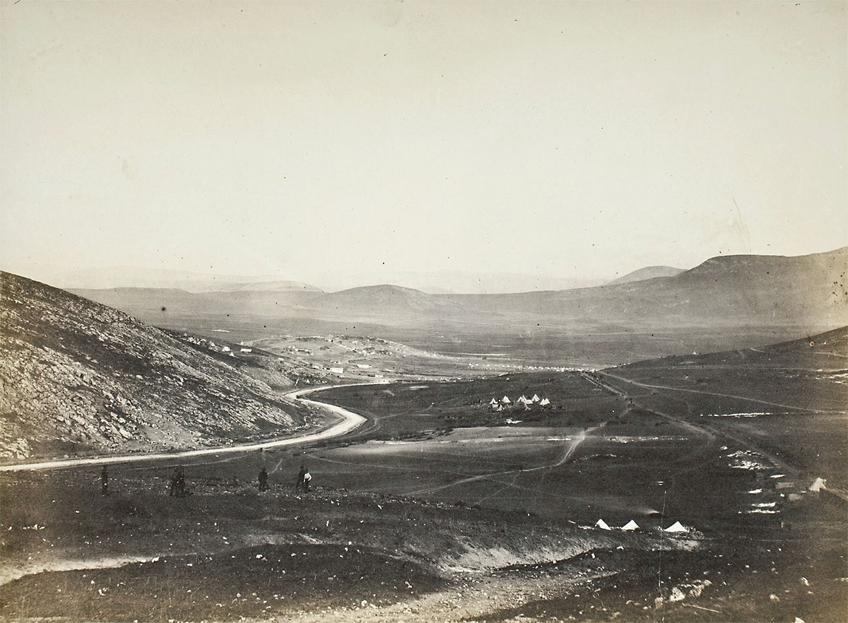 Kadikoi, From Camp Of Horse Artillery, 1856 - The Marjorie and Leonard Vernon Collection, gift of The Annenberg Foundation, acquired from Carol Vernon<p>© Roger Fenton</p>