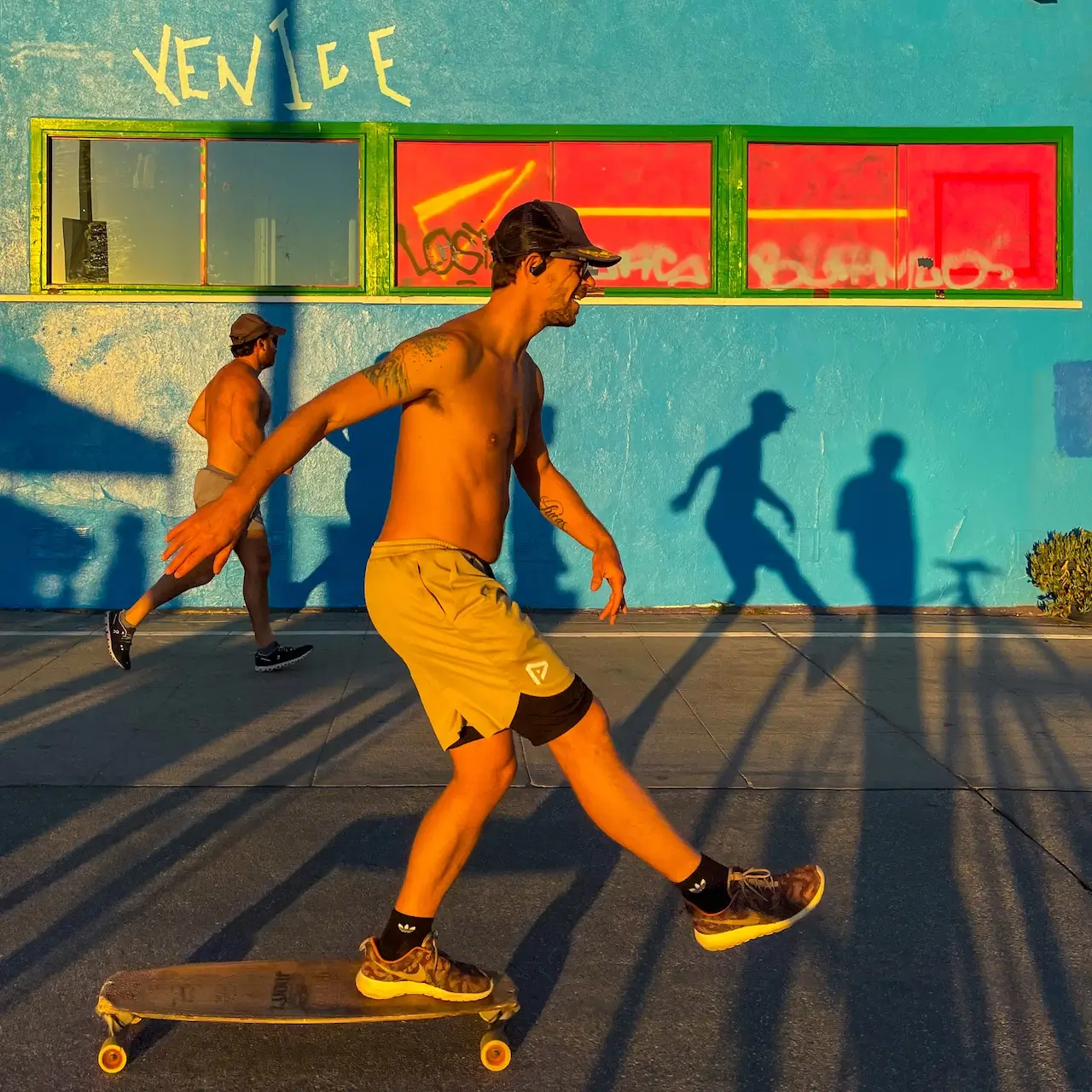 Put Foot<p>© Alon  Goldsmith</p>