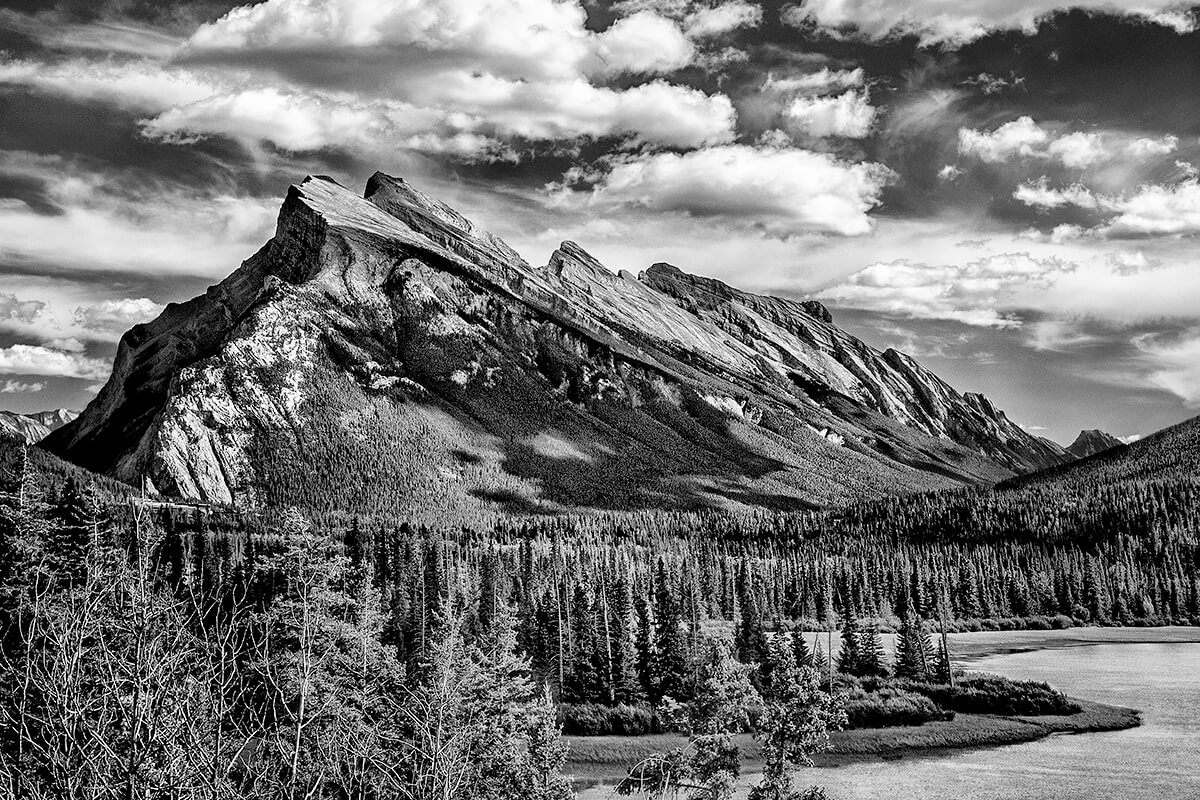 Banff Rising<p>© Barry Guthertz</p>