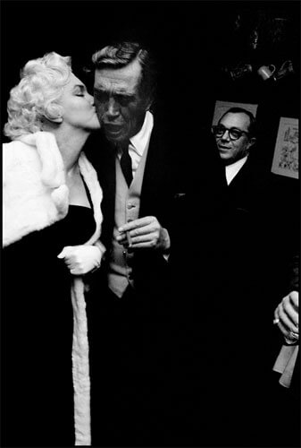  New York.  1956.  Marilyn Monroe and John Huston.<p>Courtesy Magnum Photos / © Burt Glinn</p>