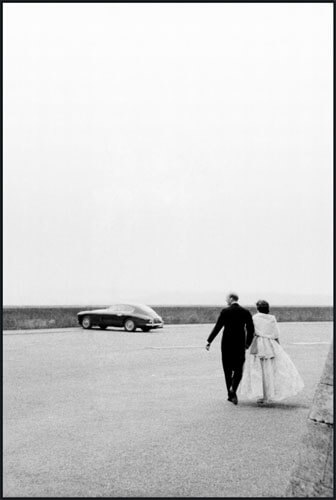 England.  1959.  Ball for the debut of Lindy Guinness at Belvoir Castle.<p>Courtesy Magnum Photos / © Burt Glinn</p>