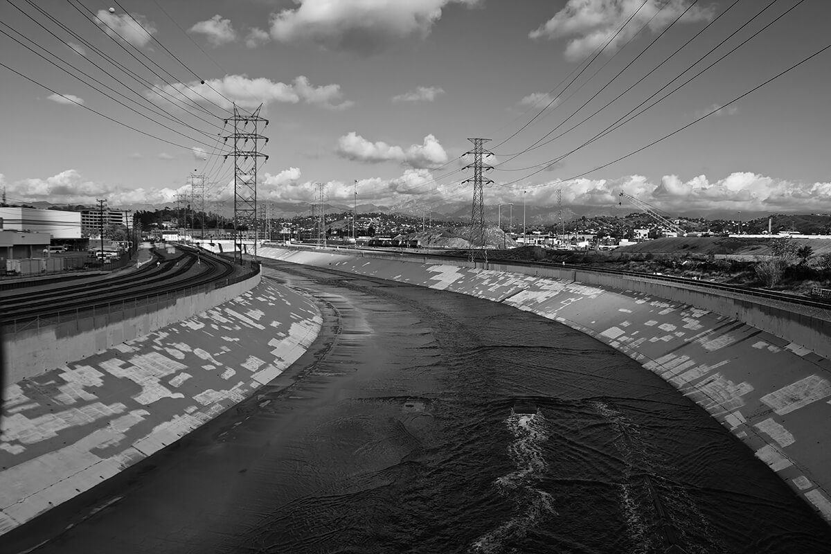 Concrete River<p>© Paul Gibert</p>