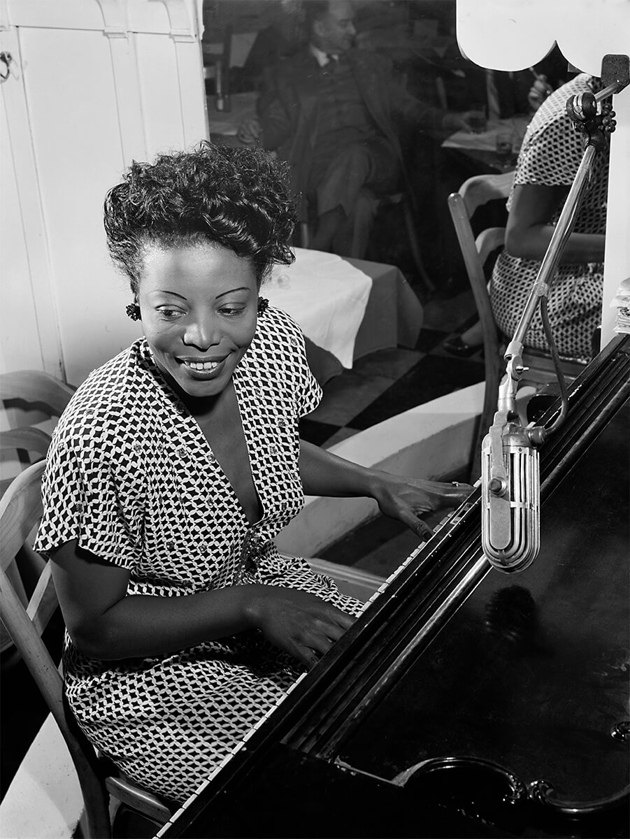 Portrait of Mary Lou Williams, New York, N.Y. ca. 1946<p>© William Gottlieb</p>