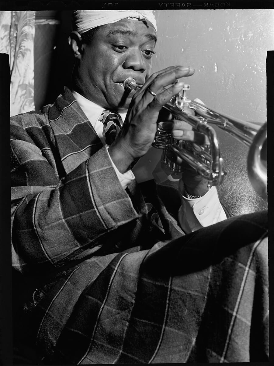 Louis Armstrong, Aquarium, New York, N.Y., ca. July 1946<p>© William Gottlieb</p>