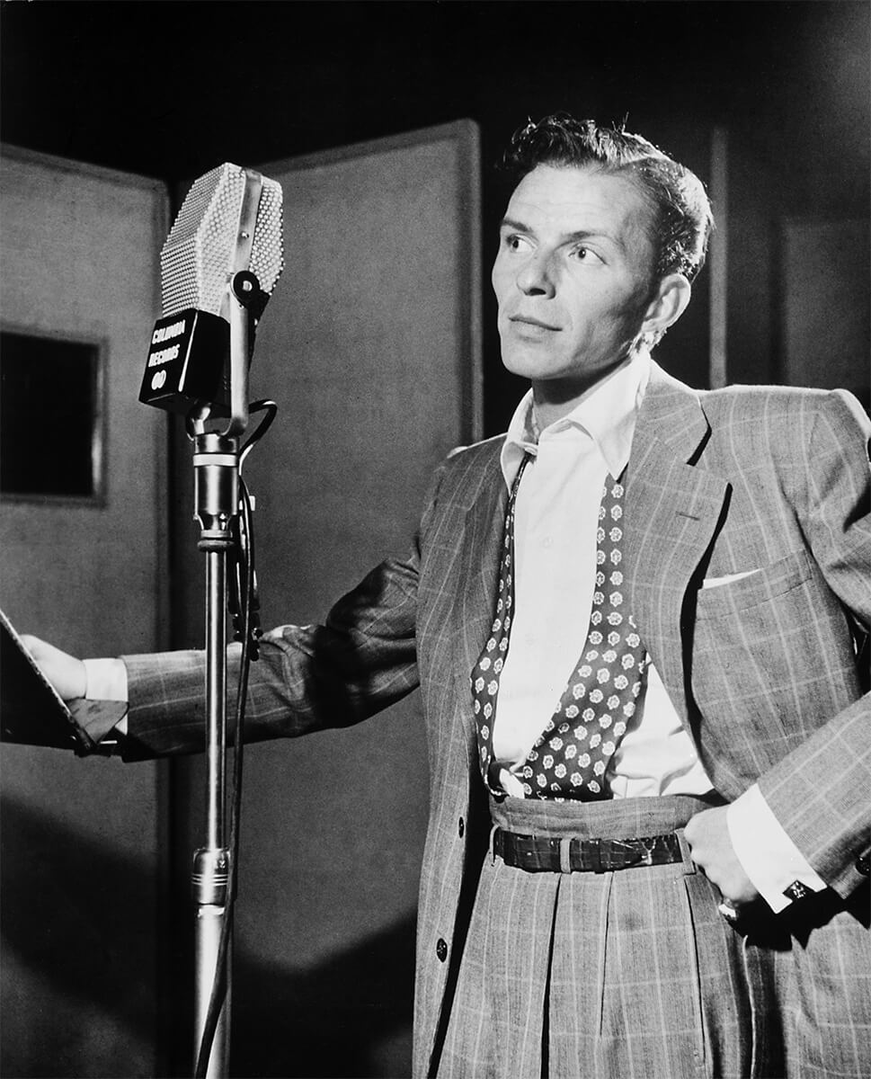 Portrait of Frank Sinatra at Liederkranz Hall, New York, circa 1947<p>© William Gottlieb</p>