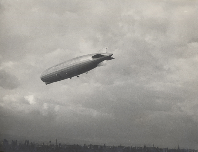 Untitled (zeppelin), c. 1930<p>© Elisabeth Hase</p>