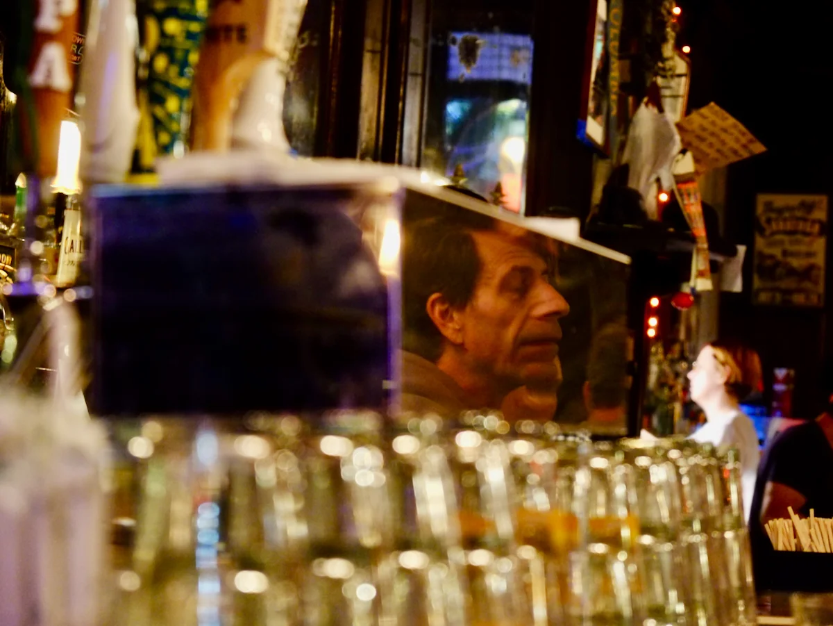 <p>&copy; Erik Hadife</p>