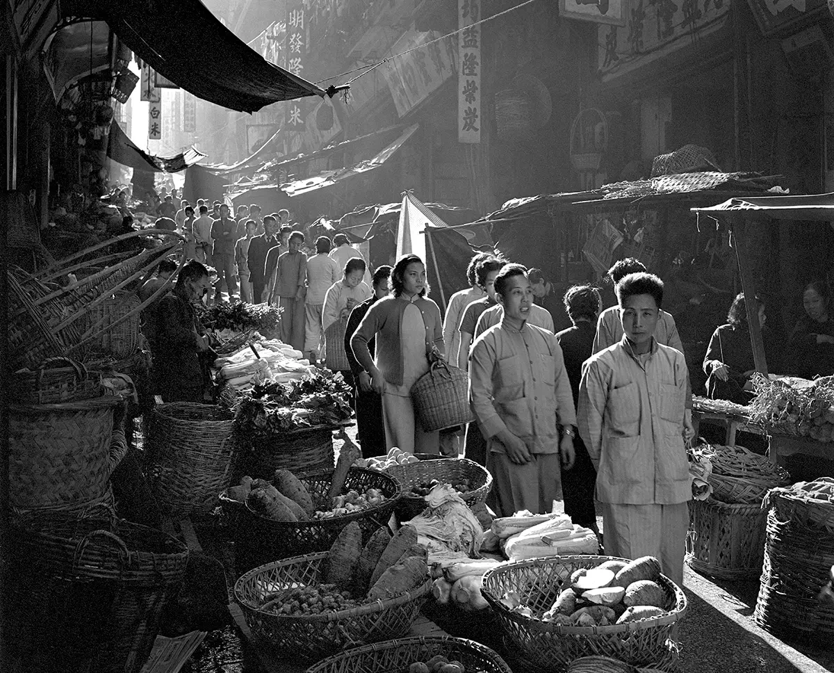 Blue Lotus Gallery, Fan Ho 何藩 &rsquo;The Market Parade&rsquo;, Hong Kong 1963<p>&copy; Fan Ho</p>