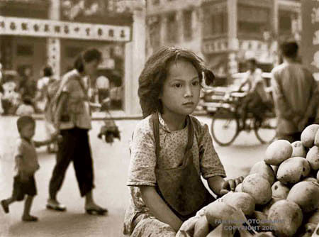 Childhood<p>© Fan Ho</p>