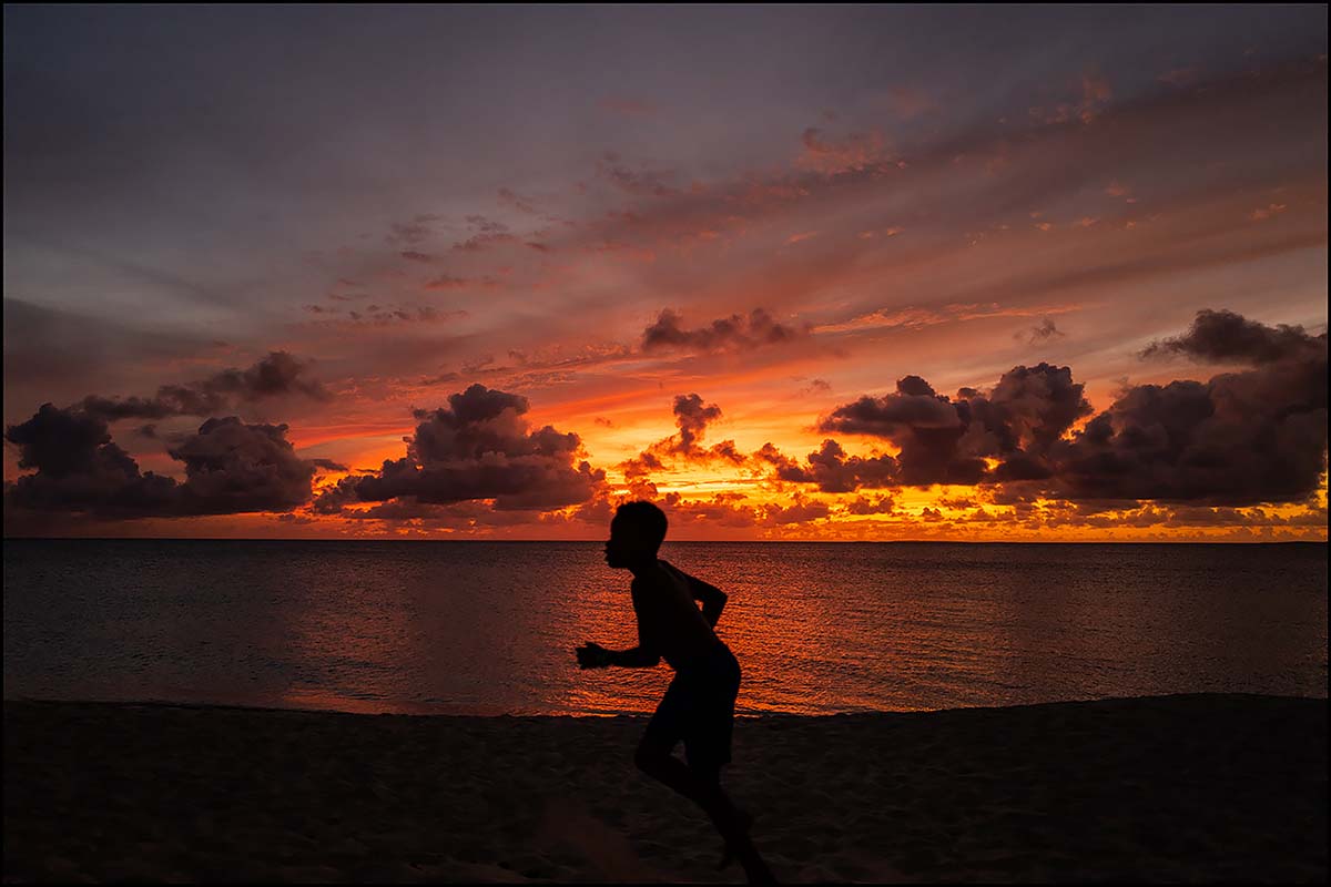 Running Down The Sun, Anguilla, 2021<p>© James Hayman</p>