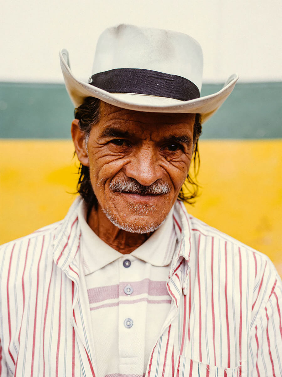 Mango vendor.  Jardin, Colombia.<p>© Joris Hermans</p>