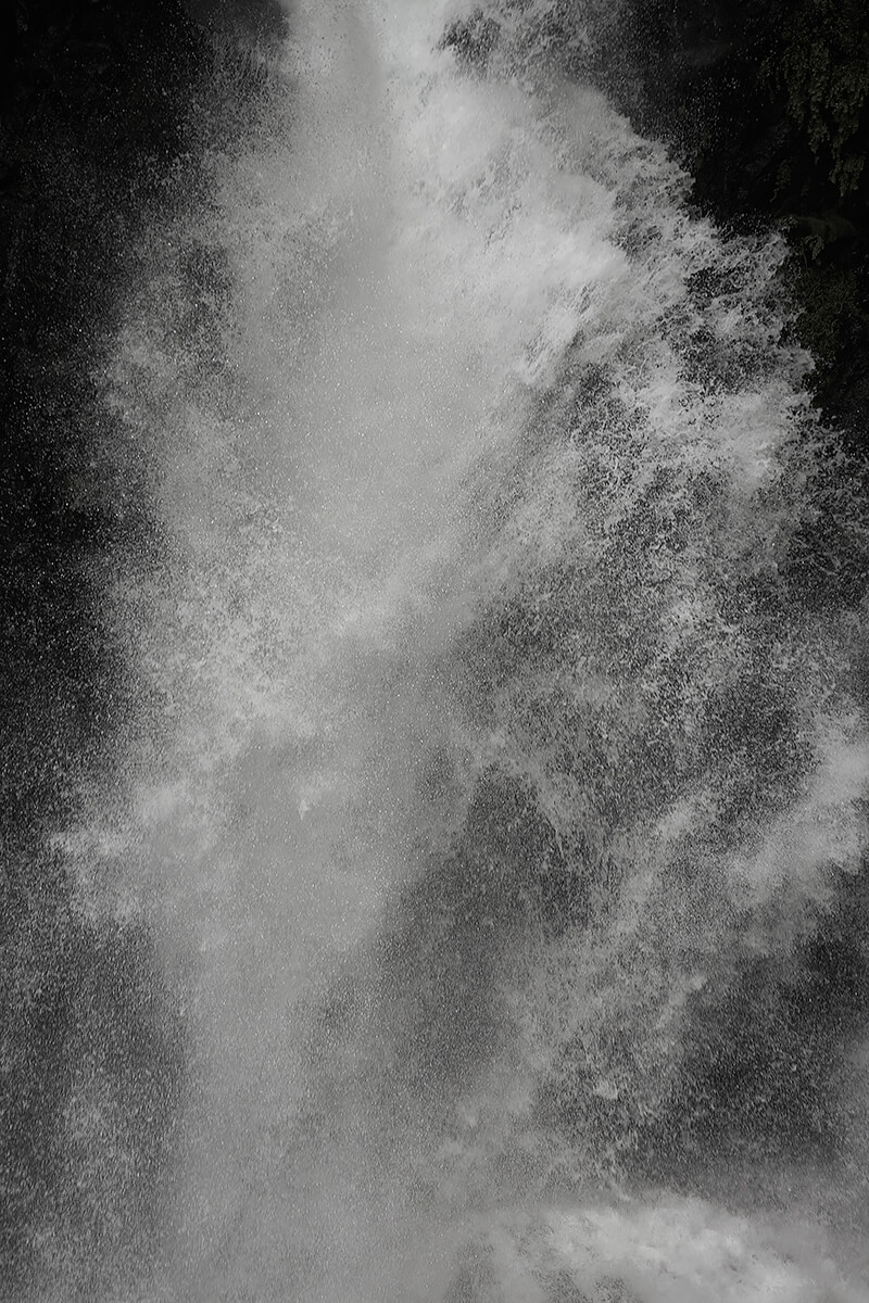 Falling Waters 10<p>© Ryotaro Horiuchi</p>