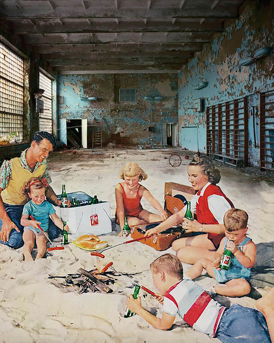 Family Picnic - Mixed Media<p>© Sam Heydt</p>