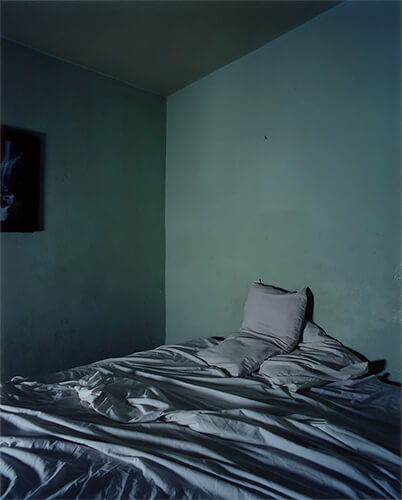 Interior #3878, 2005<p>© Todd Hido</p>