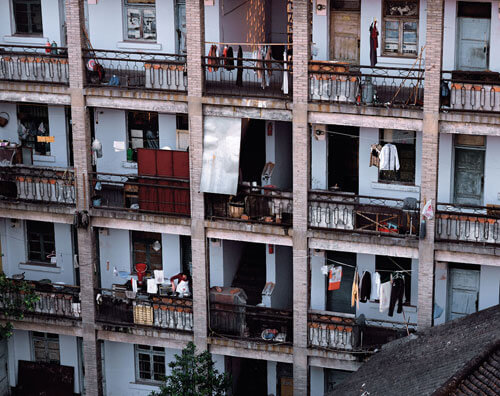 Third Front: Dormitory © Chen Jiagang / Courtesy Galerie Paris-Beijing<p>© Chen Jiagang</p>