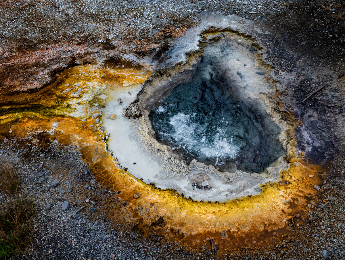 Upper Geyser Basin 18<p>© Don Jacobson</p>