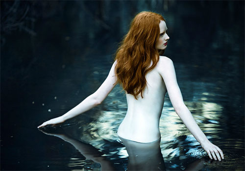 <p>© Zhang Jingna</p>