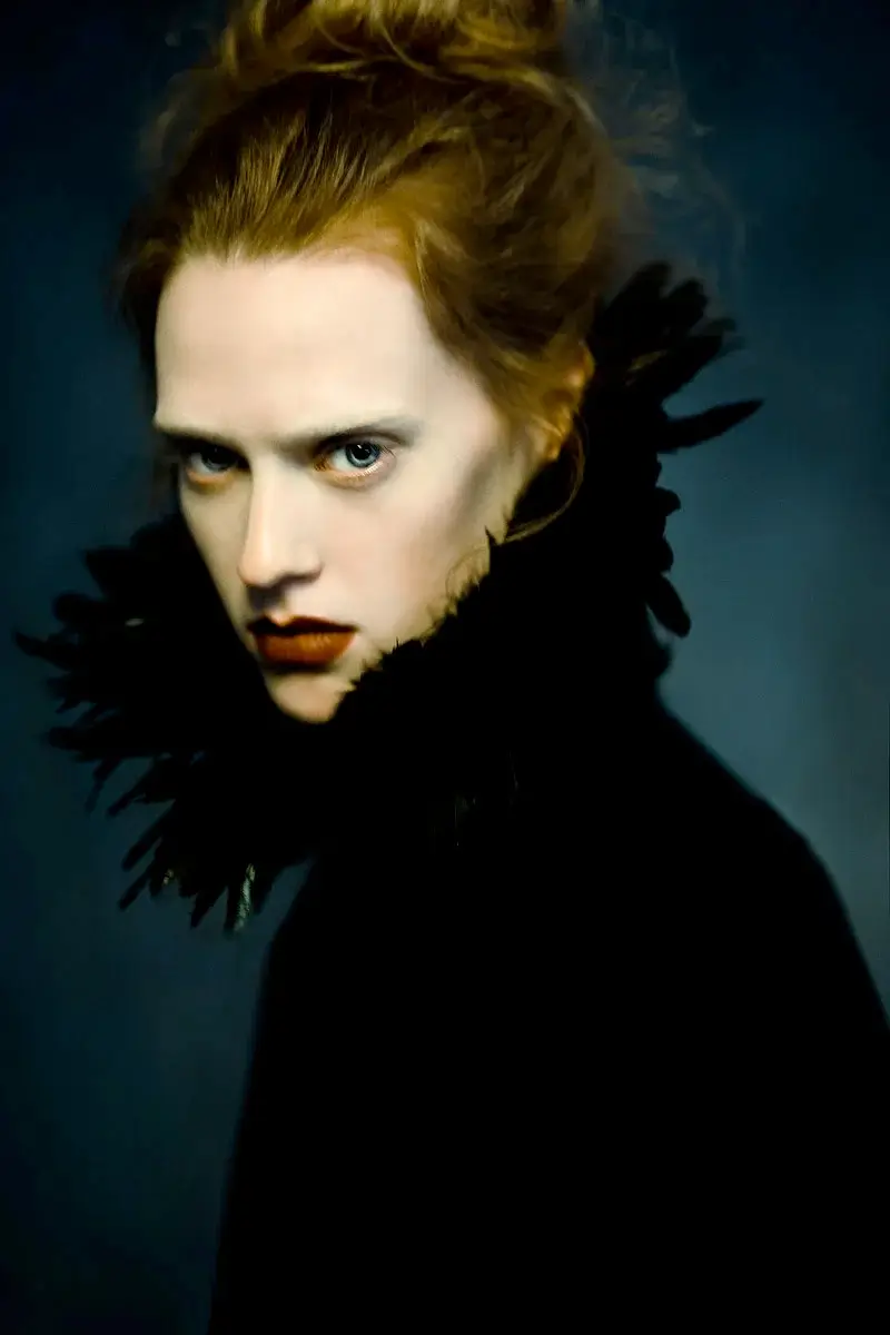 <p>&copy; Zhang Jingna</p>