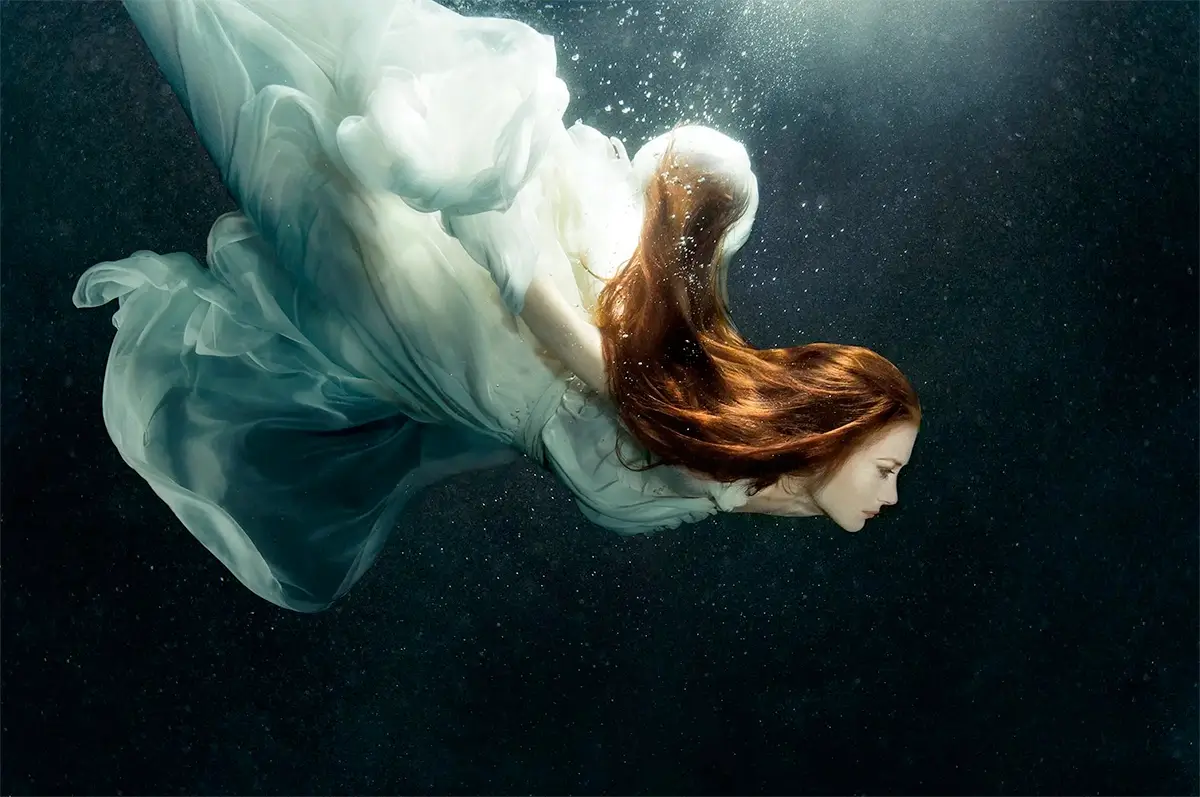 <p>&copy; Zhang Jingna</p>