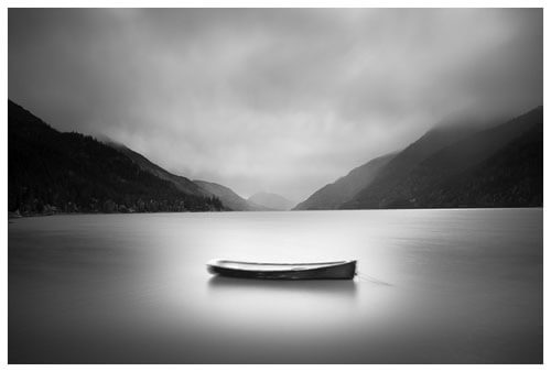 The Lone Boat<p>© Chuck Kimmerle</p>