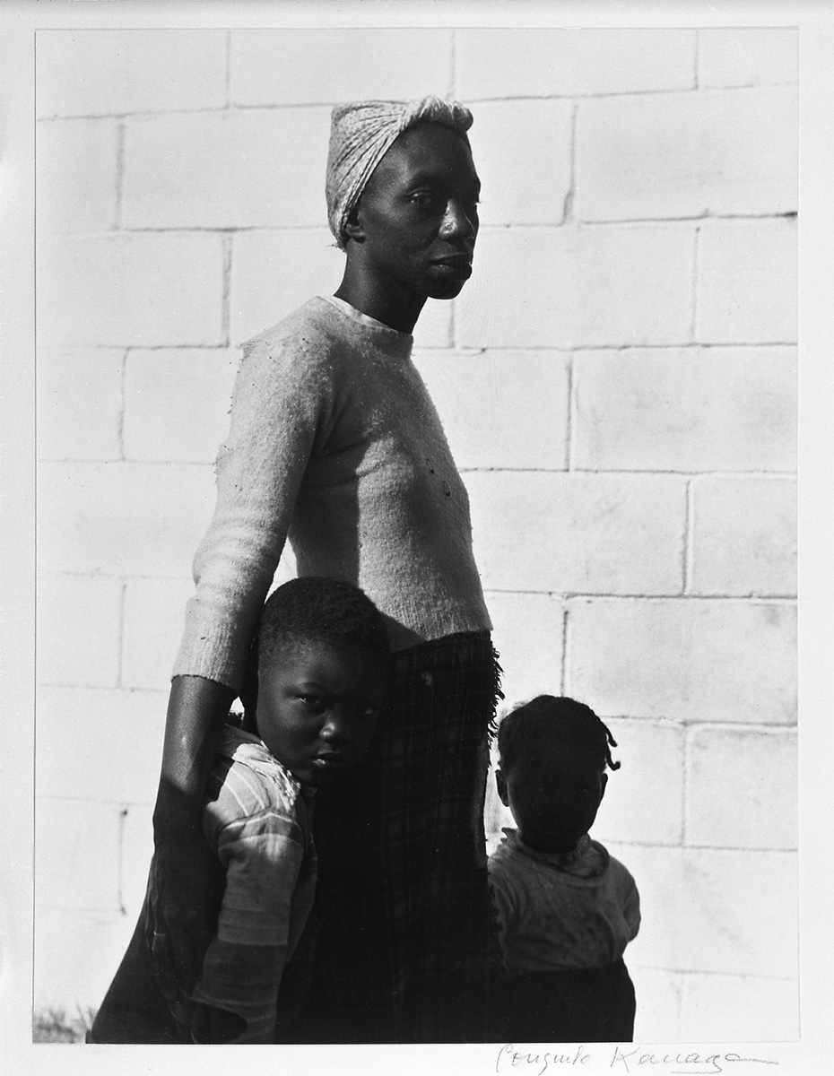 Untitled (Mother with Children), 1950 - Brooklyn Museum, Gift of Wallace B. Putnam from the estate of Consuelo Kanaga<p>© Consuelo Kanaga</p>