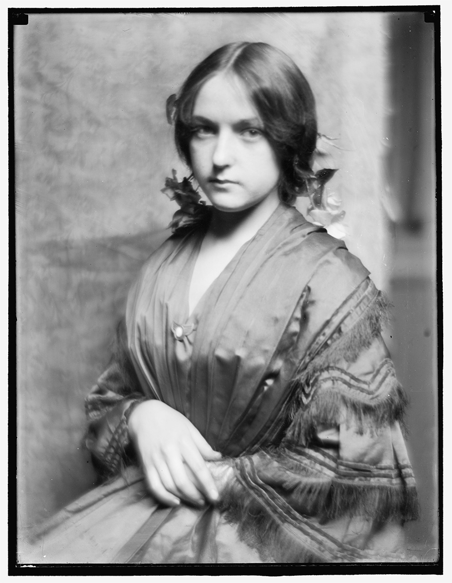 Josephine Brown, a young woman brought to the photographer’s studio in New York City by Stanford White, about 1900, U.S. Library of Congress<p>© Gertrude Käsebier</p>