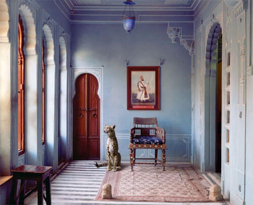 The Maharaja’s Apartment, Udaipur City Palace, Udaipur<p>© Karen Knorr</p>