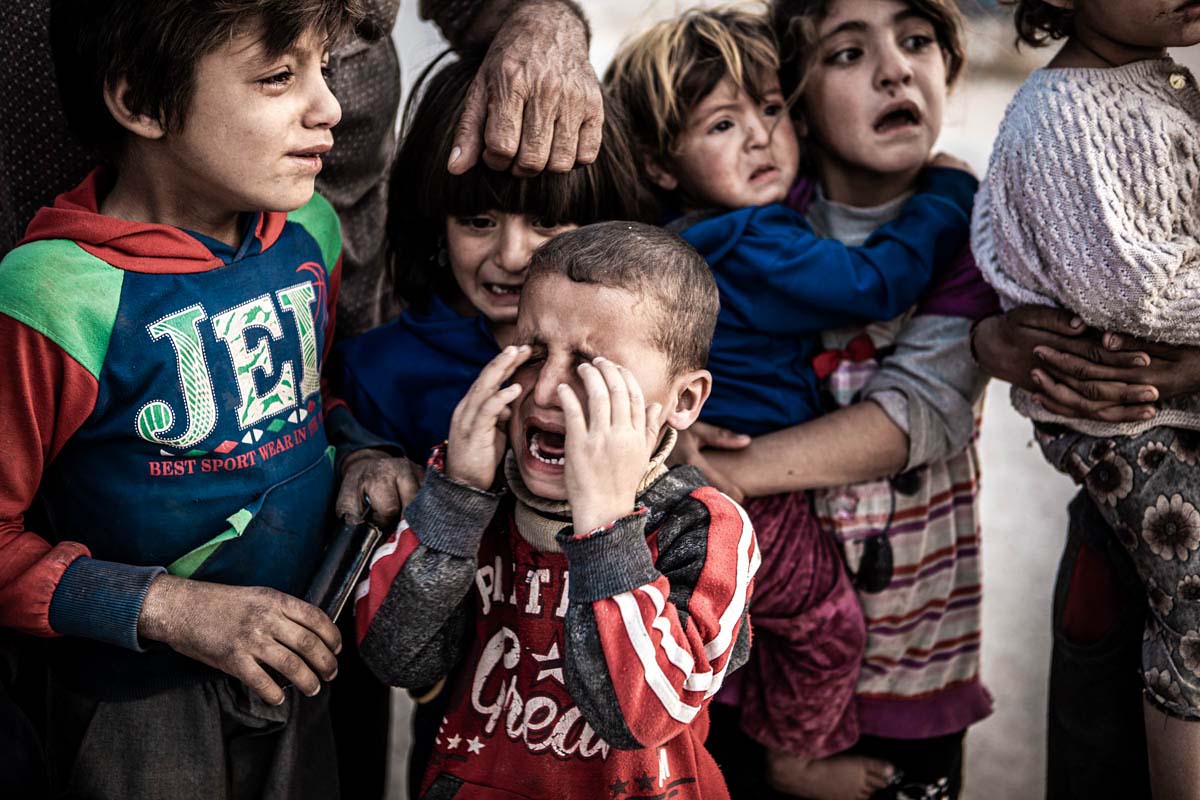 Kurdish children during the Turkish bombardment<p>© Lenka Klicperová</p>
