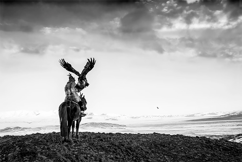 The Edge Of The World, Mongolia<p>© Lisa Kristine</p>