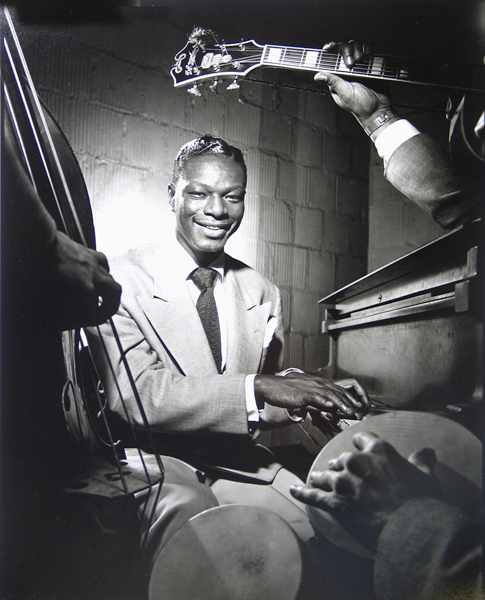 Nat King Cole, NYC, 1949<p>© Herman Leonard</p>