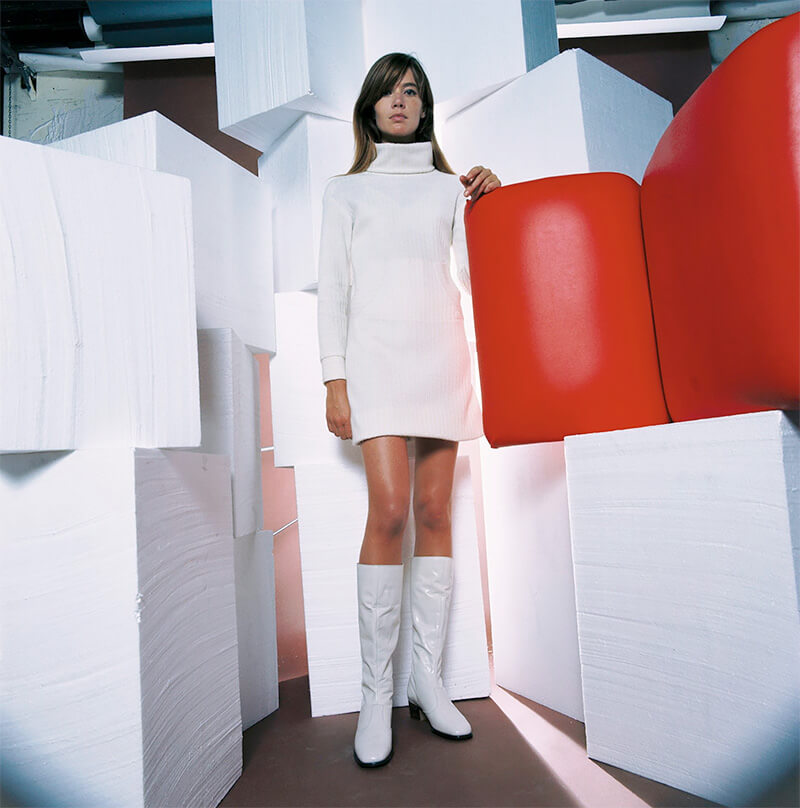 Françoise Hardy, Fashion by Louis féraud 1970<p>© Jean-Daniel Lorieux</p>