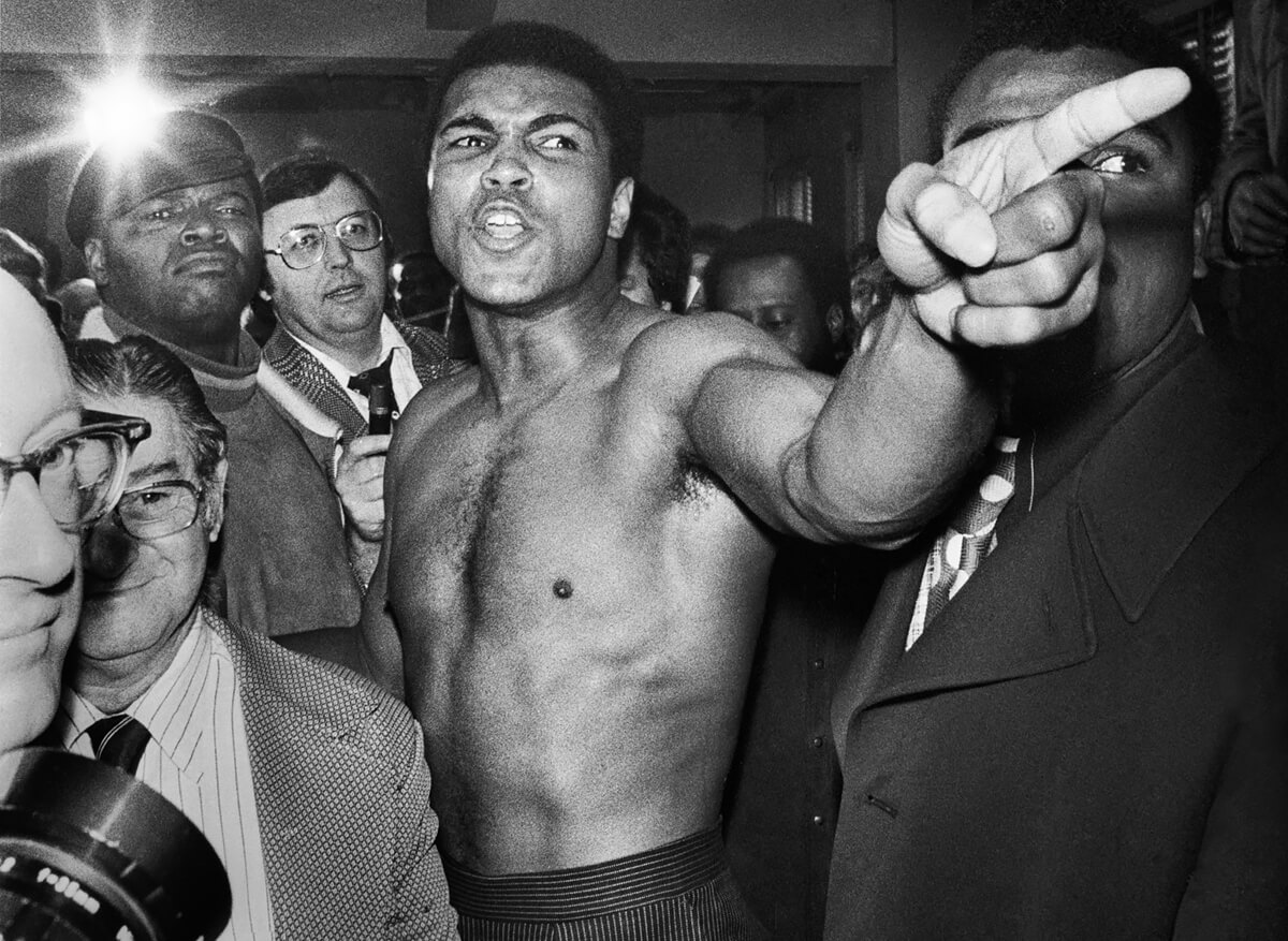 Photographer’s Paradise -  Ali vs Frazier, Ali pointing his finger<p>© Jean-Pierre Laffont</p>