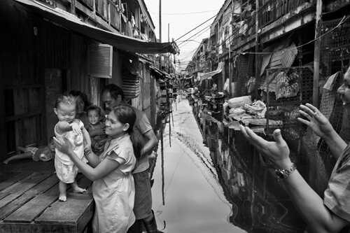 Babyon Flooded Street<p>© Larry Louie</p>