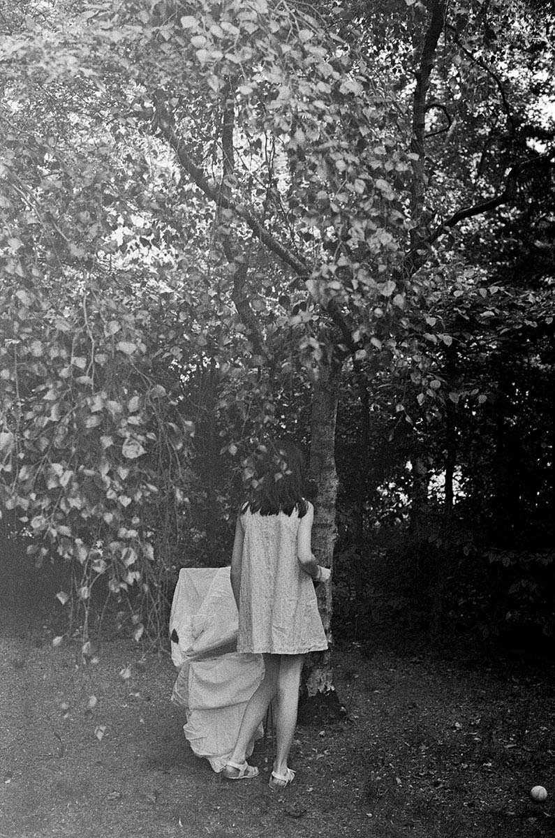 From OF FALL AND FIREFLIES<p>© Marjolein Martinot</p>