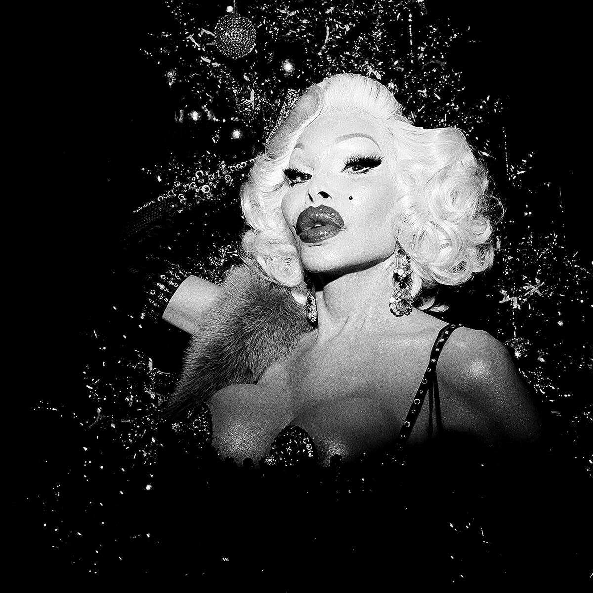 Amanda Lepore on her Birthday, Bartschland, Working Girls Holiday Special, Club Room at Soho Grand, December 2022<p>© Meryl Meisler</p>