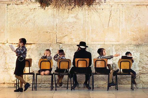 Boys at the Wall<p>© Michael Philip Manheim</p>