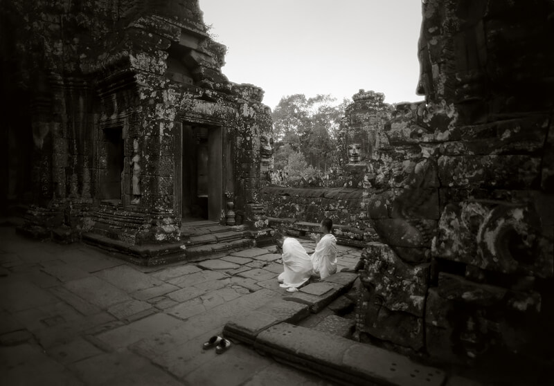 Centering, The Bayon Angkor Complex, 2002<p>© Richard Murai</p>