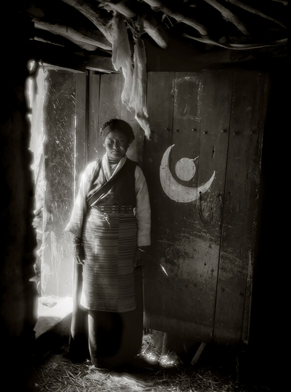 Sun and Moon: Wisdom and Compassion Gyantse, Tibet 2006<p>© Richard Murai</p>