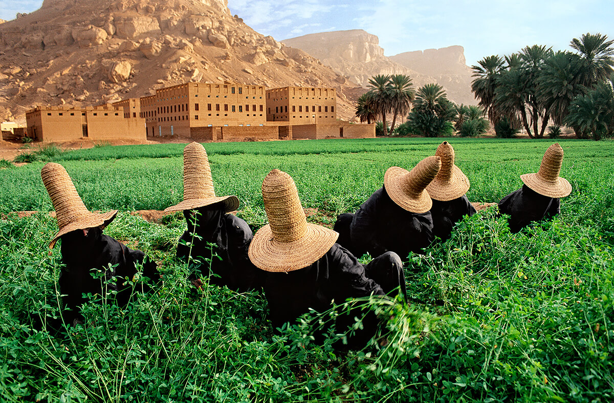 Wadi Hadhramaut, Yemen, 1999<p>Courtesy Magnum Photos / © Steve McCurry</p>