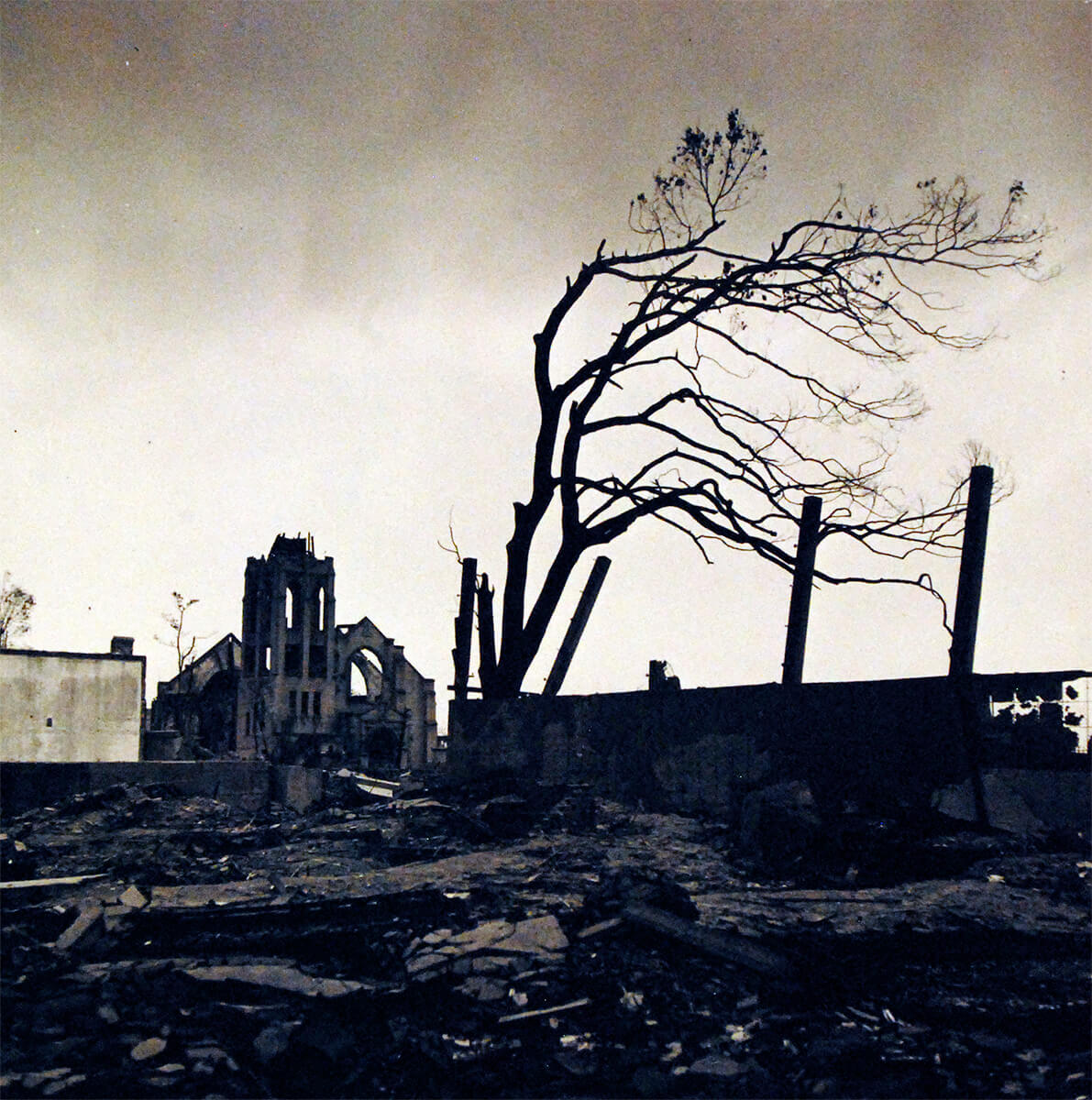 Hiroshima, Japan in ruins, Sep 1945,  National Museum of the United States Navy<p>© Wayne Miller</p>