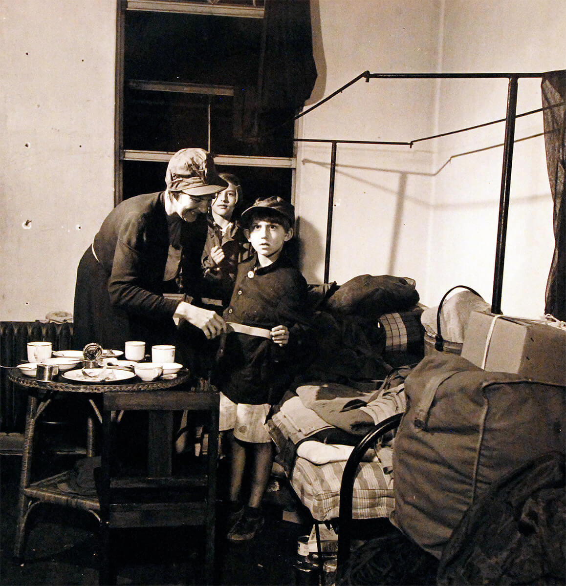 A Russian family (Mrs. Mary Mescheriakoff, son Tom, and daughter) at a internment camp in Saitama Prefecture, Japan, Sep 1945, NMUSN<p>© Wayne Miller</p>